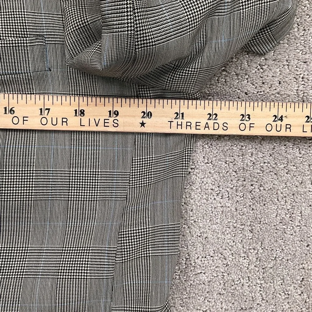 Geoffrey Beene Suit 42 33W 29L Black White Houndstooth Plaid Double Breasted 2pc